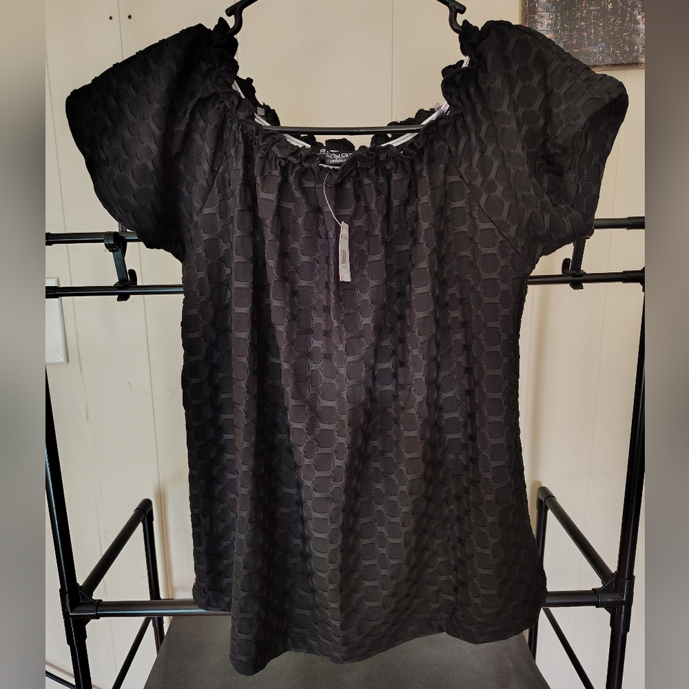 Rouge Textured Blouse